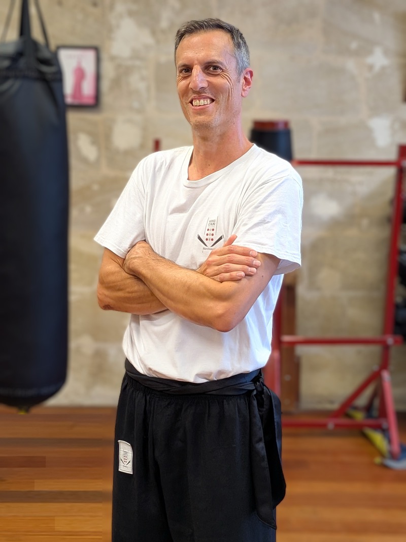 Mathieu, ceinture noire et élève sénior de l'école