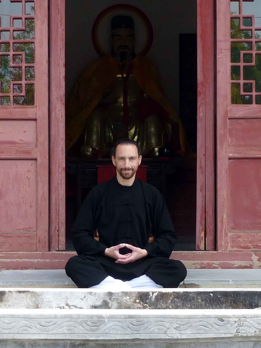 Damien Kreimer practising Taiji Wudang